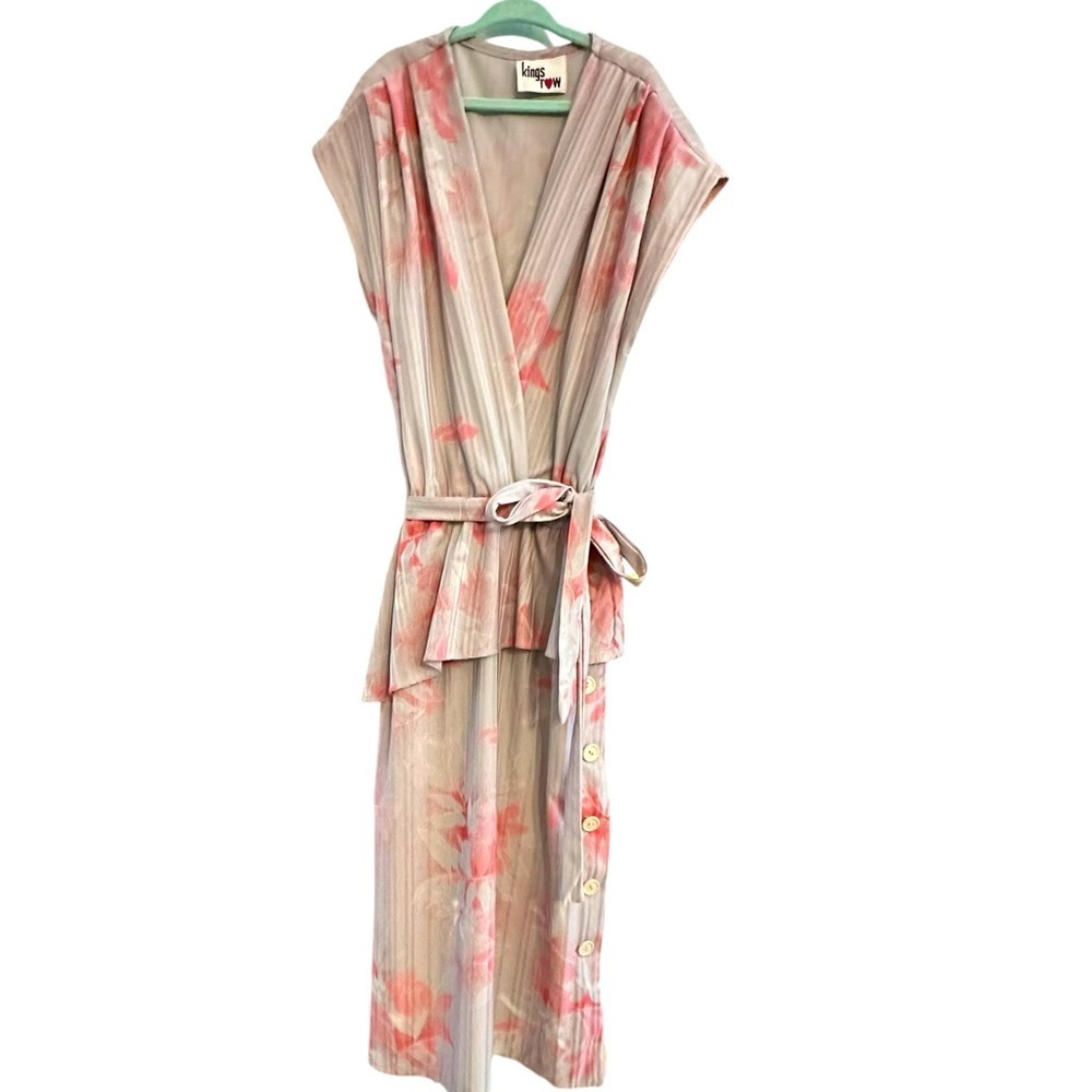🔴5 for $40 SALE! 
Kings Row VINTAGE Lav & Pink Floral Peplum vNeck Midi Dress XS